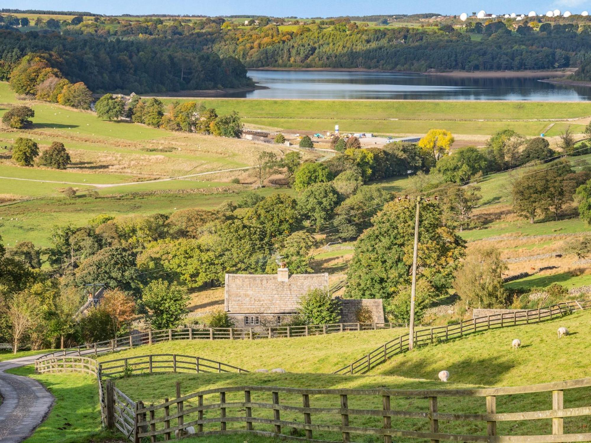 Buryemwick Villa Timble Buitenkant foto